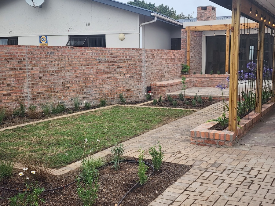 3 Bedroom Property for Sale in Hartenbos Central Western Cape